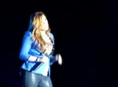 Demi Unbroken Live In Panama (508)
