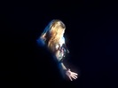 Demi Unbroken Live In Panama (562)