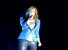 Demi Unbroken Live In Panama (713)
