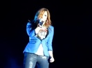 Demi Unbroken Live In Panama (716)