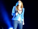 Demi Unbroken Live In Panama (744)