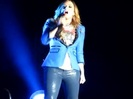 Demi Unbroken Live In Panama (748)