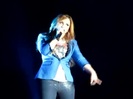 Demi Unbroken Live In Panama (773)