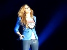 Demi Unbroken Live In Panama (965)
