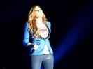 Demi Unbroken Live In Panama (969)