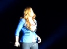 Demi Unbroken Live In Panama (1047)