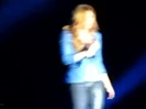 Demi Unbroken Live In Panama (1119)