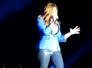 Demi Unbroken Live In Panama (1154)