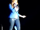 Demi Unbroken Live In Panama (1197)