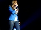 Demi Unbroken Live In Panama (1214)