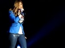 Demi Unbroken Live In Panama (1222)