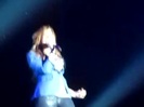 Demi Unbroken Live In Panama (1396)