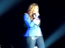 Demi Unbroken Live In Panama (1572)