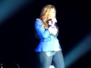 Demi Unbroken Live In Panama (1573)