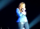Demi Unbroken Live In Panama (1574)