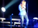 Demi Unbroken Live In Panama (1708)