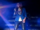 Demi Unbroken Live In Panama (2043)