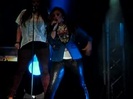 Demi Unbroken Live In Panama (2911)