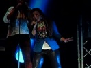 Demi Unbroken Live In Panama (2953)
