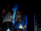 Demi Unbroken Live In Panama (3133)