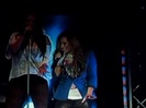 Demi Unbroken Live In Panama (3134)