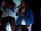 Demi Unbroken Live In Panama (3256)