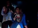 Demi Unbroken Live In Panama (3331)
