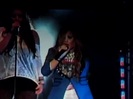 Demi Unbroken Live In Panama (3387)