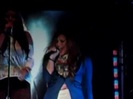 Demi Unbroken Live In Panama (3410)