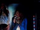 Demi Unbroken Live In Panama (3422)