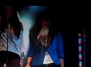 Demi Unbroken Live In Panama (3440)