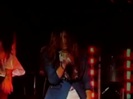Demi Unbroken Live In Panama (3553)