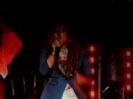 Demi Unbroken Live In Panama (3569)