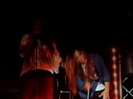 Demi Unbroken Live In Panama (3671)