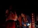 Demi Unbroken Live In Panama (3672)