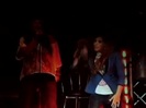 Demi Unbroken Live In Panama (3682)