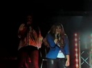 Demi Unbroken Live In Panama (3727)