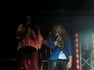 Demi Unbroken Live In Panama (3731)