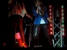 Demi Unbroken Live In Panama (3760)