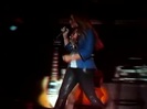 Demi Unbroken Live In Panama (3889)
