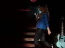 Demi Unbroken Live In Panama (3918)