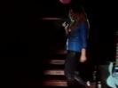 Demi Unbroken Live In Panama (3921)