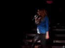 Demi Unbroken Live In Panama (3936)