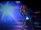 Demi Unbroken Live In Panama (4035)