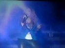 Demi Unbroken Live In Panama (4136)