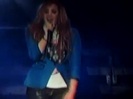Demi Unbroken Live In Panama (4175)