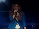 Demi Unbroken Live In Panama (4186)