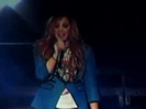 Demi Unbroken Live In Panama (4189)
