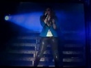 Demi Unbroken Live In Panama (4382)