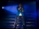 Demi Unbroken Live In Panama (4384)